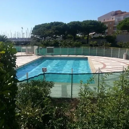 Location Cap D'agde, 2 Pieces, 4 Personnes 1 *